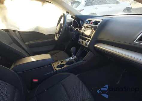 2019 Subaru Outback 2.5I из США, поврежденный, VIN 4S4BSABC0K3304698